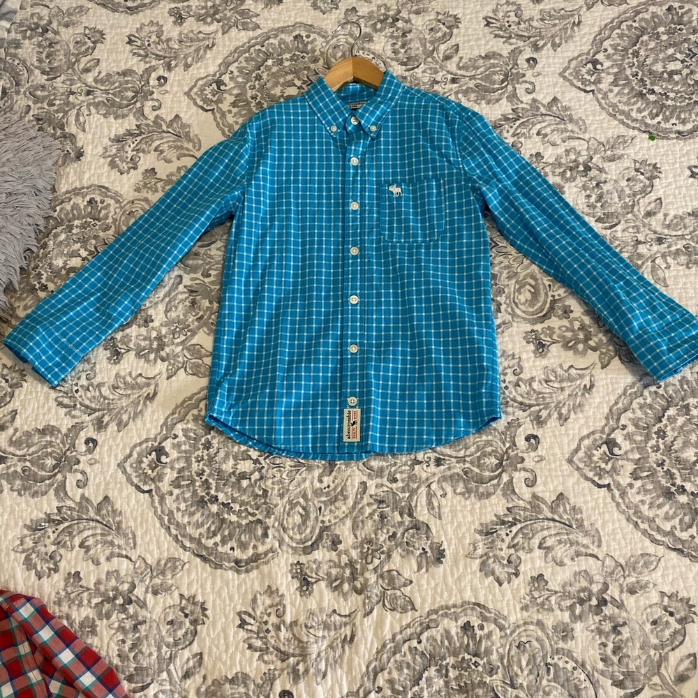 Shirt - Picture 3 of 7
